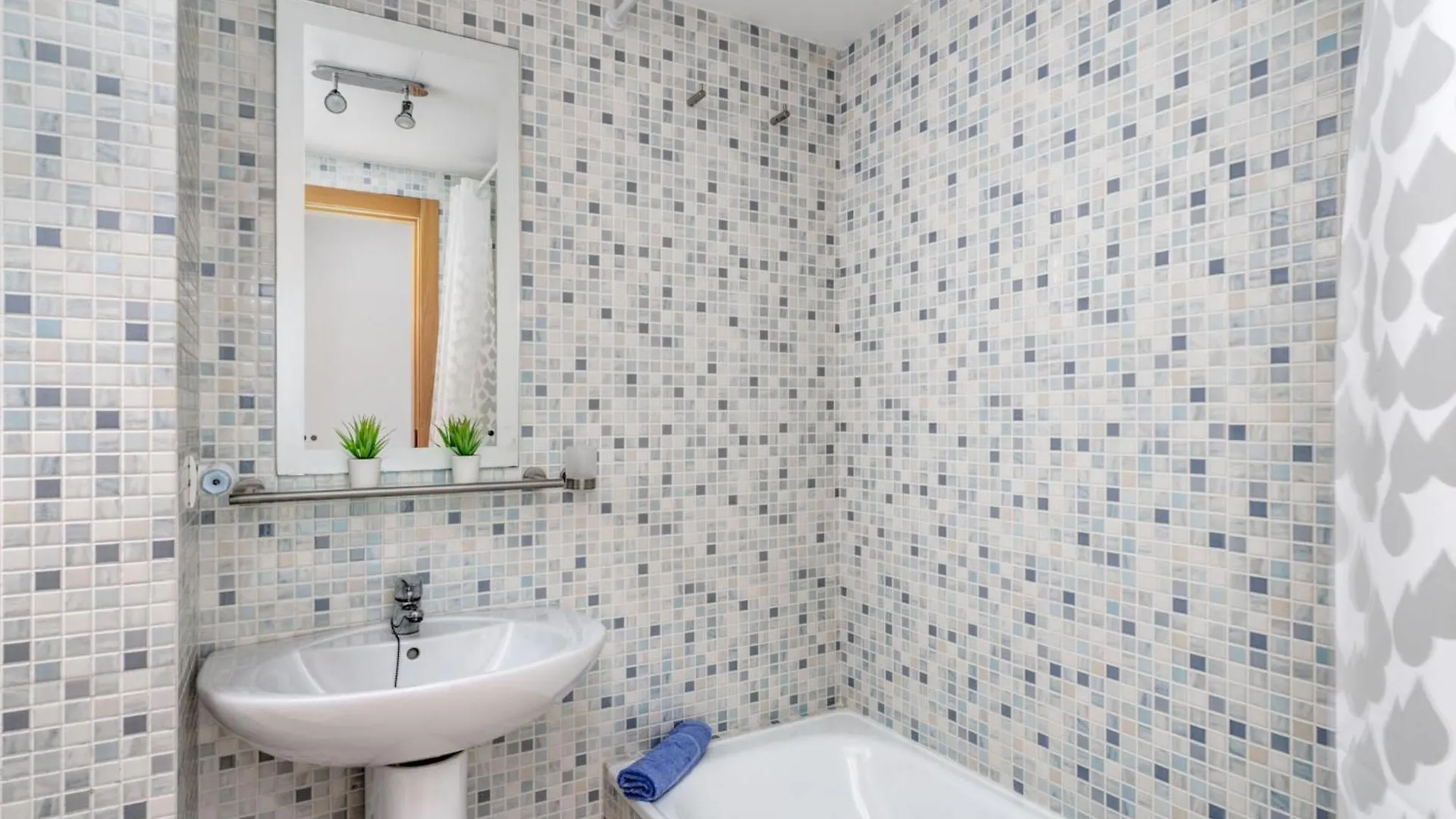 Apartment Casares Del Sol By Interhome
